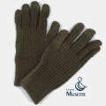 Wool gloves, Luxury
