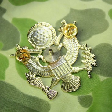 US Army cap badge