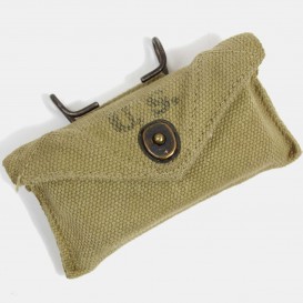 Full First-Aid pouch 1942 (3)
