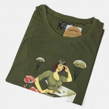 T-shirt Pin-Up