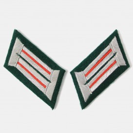 Collar tabs - Artillery officer