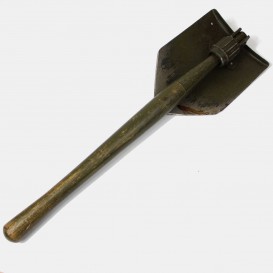 M-1943 Folding shovel