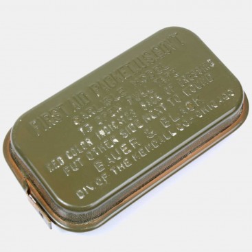 Steel US WWII First-aid bandage box