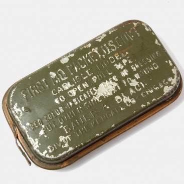 Green US WWII First-aid bandage box