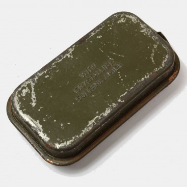 Green US WWII First-aid bandage box