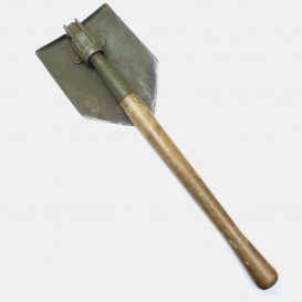 M-1943 Folding shovel
