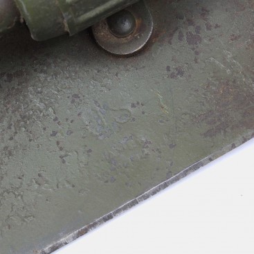 M-1943 Folding shovel