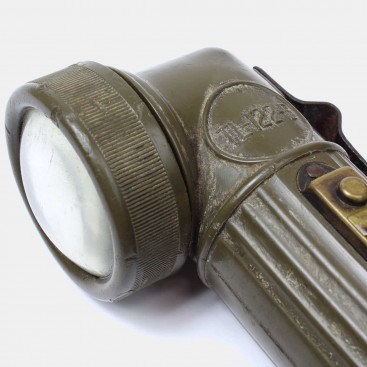 TL-122-B Light