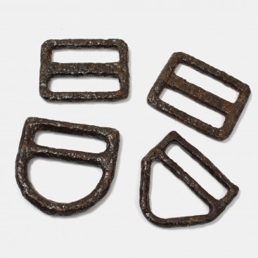 Lot of T5 buckles, Normandy