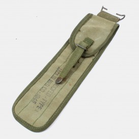 Pouch for cleaning kit