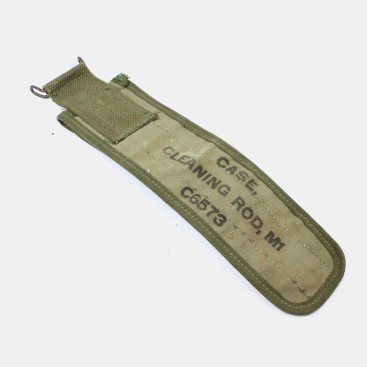 Pouch for cleaning kit