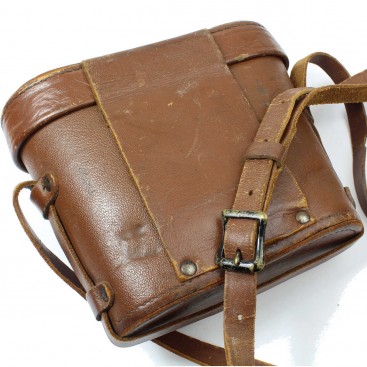 Etui de Jumelles M17