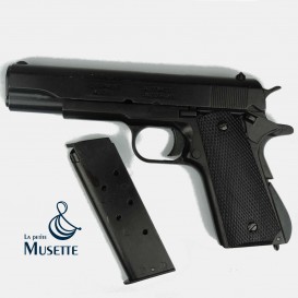 Colt 1911 A1, Plaquettes noires